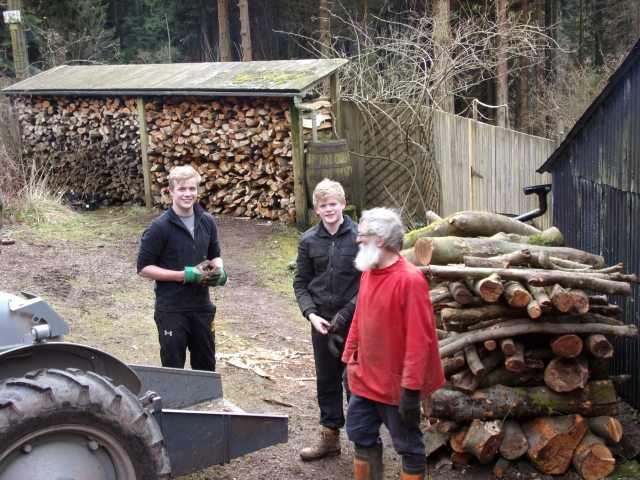 Harry and Thomas admire Ian's beard