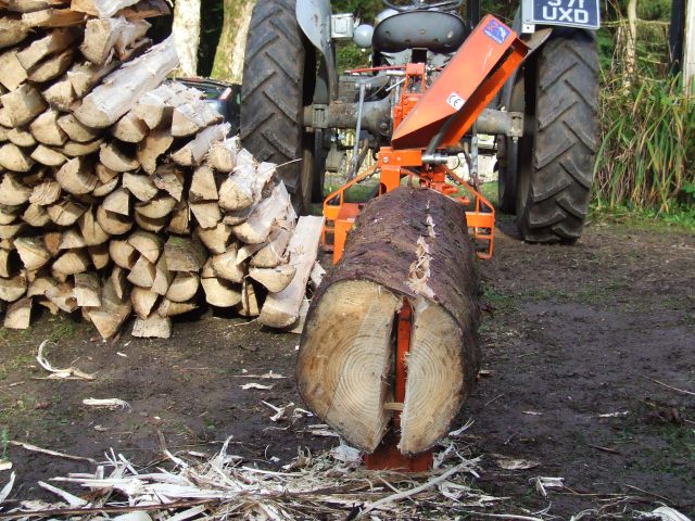 This one made the Fergie grunt a bit (and me putting it on the splitter!)